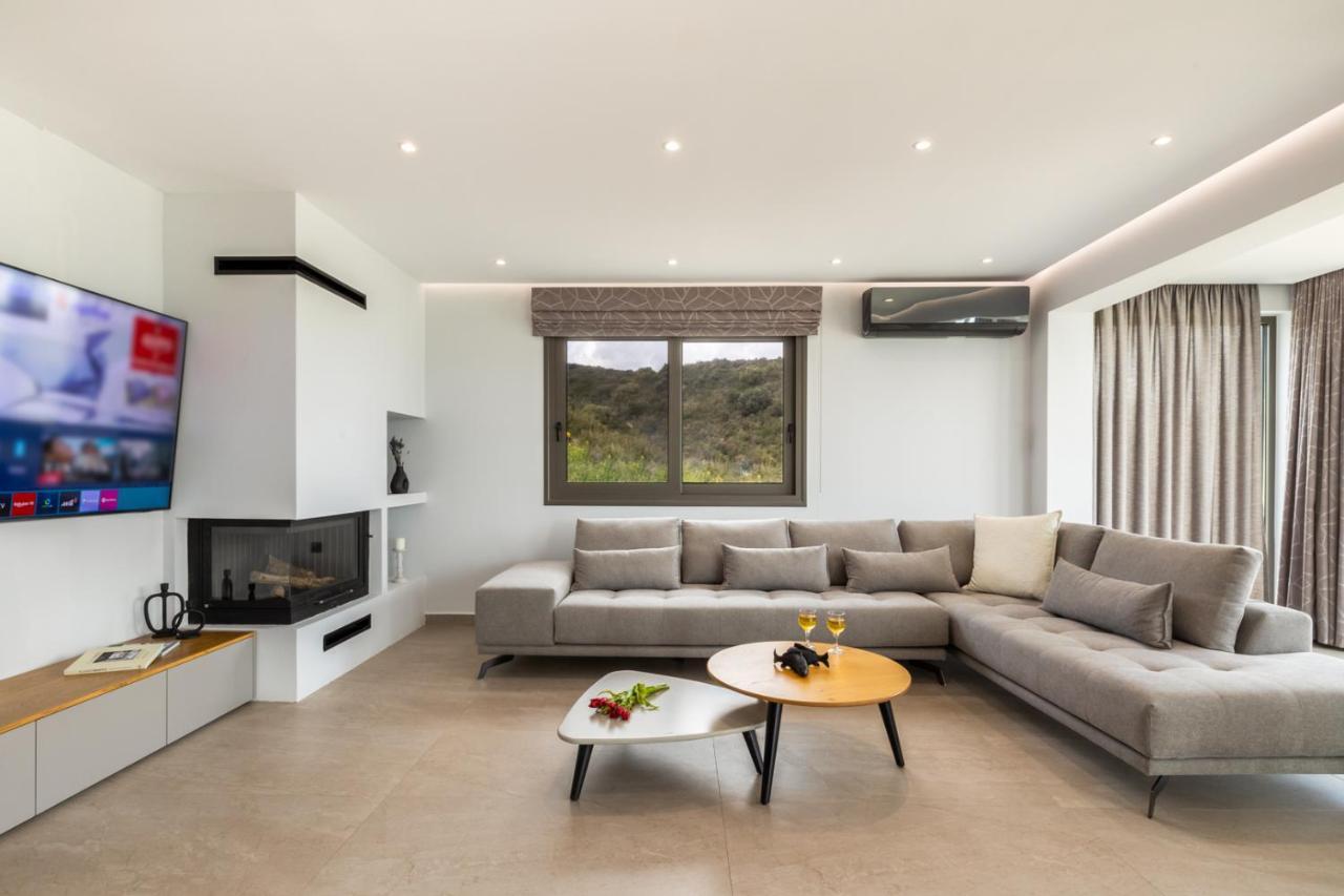 Otium Residence Kouvalata Bagian luar foto